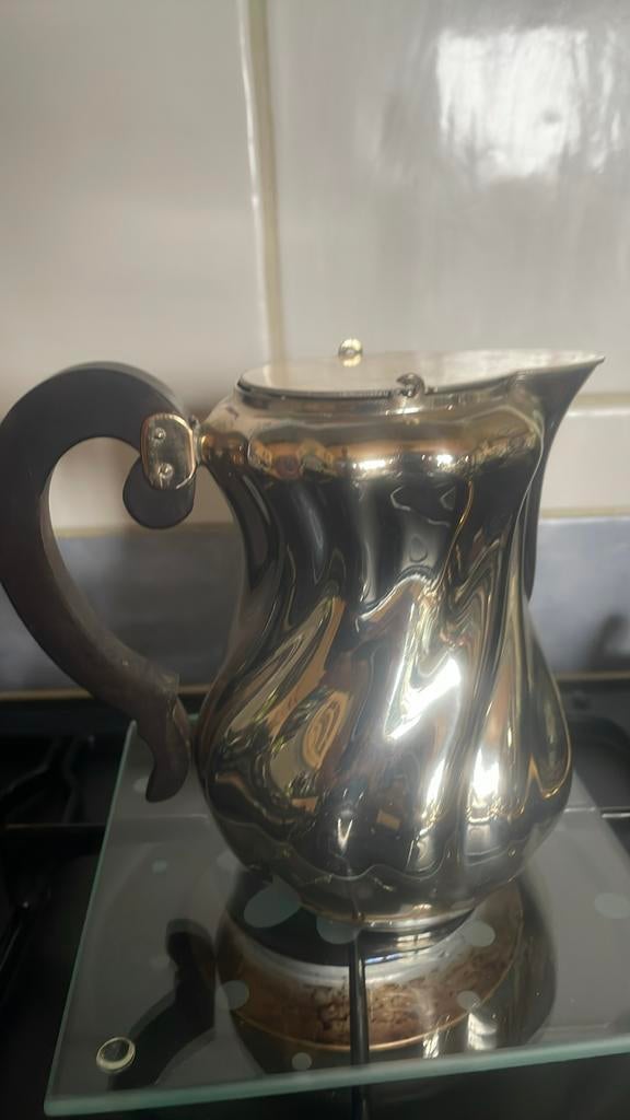 Pot à lait en métal argenté des années 1940., Enlèvement ou Envoi