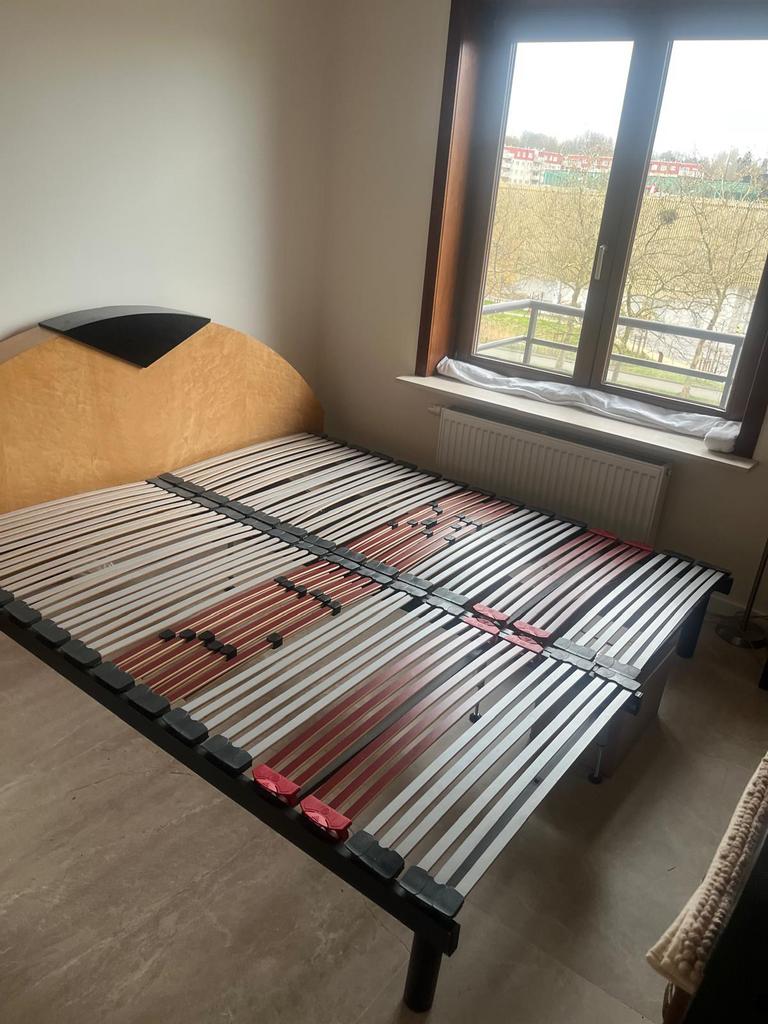 2 sommiers en excellent etat, Maison & Meubles, Chambre à coucher | Lits, Enlèvement, Comme neuf