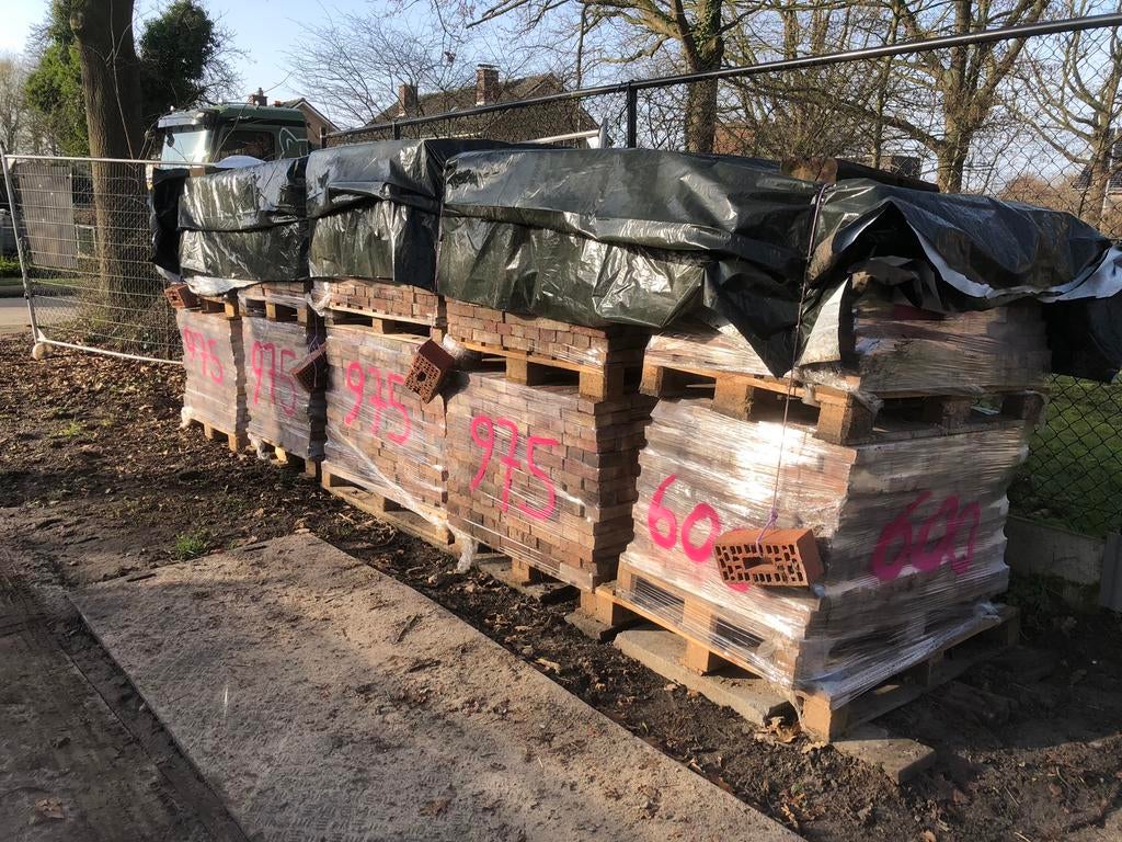 Gevel stenen, Ophalen, Bakstenen