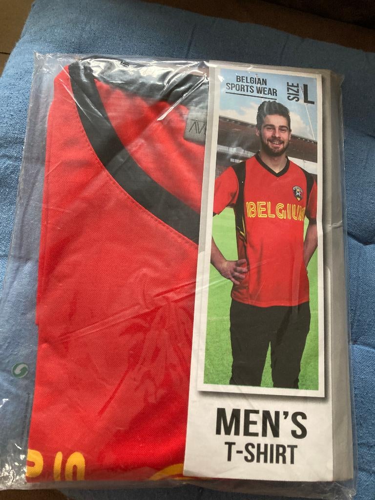Nieuw voetbal T shirt Belgium ( Belgie ) - Maat L, Ophalen of Verzenden, Nieuw, Maat 52/54 (L)