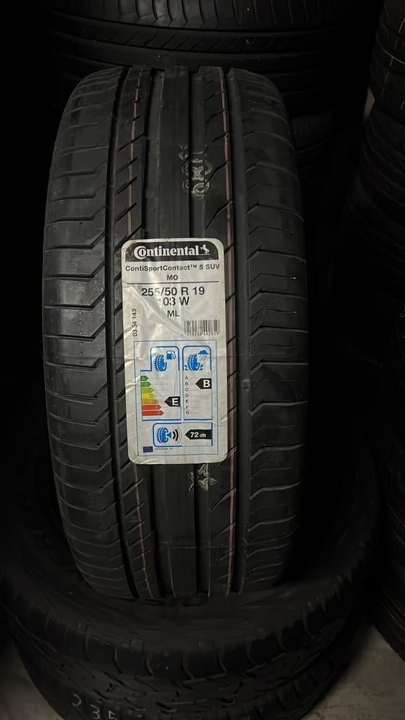 25550r19 255 50 r19 Continental Nouveau avec montage, Enlèvement ou Envoi