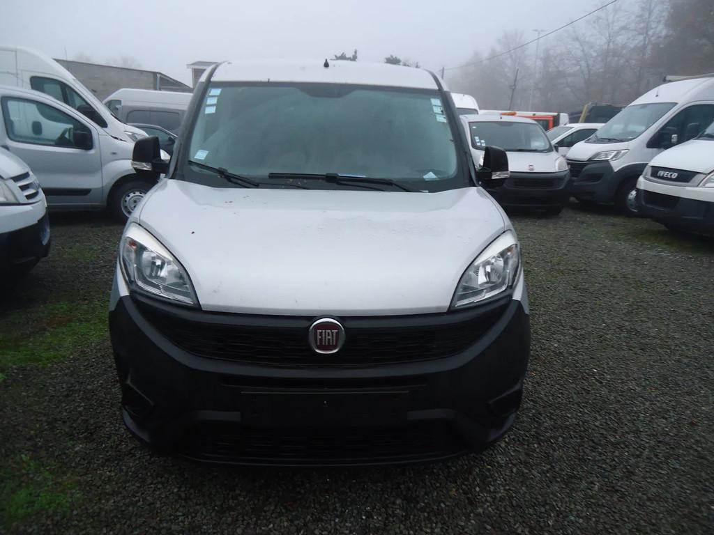 Fiat Doblò 1.3 d,,sensoren ,aircoeur5 ,nieuw !koppeling/dra, Auto's, Euro 5, Stof, Zwart, Parkeersensor