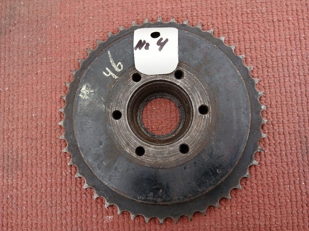Nr. 4. Achterste kettingwiel voor een BSA A10, Ophalen of Verzenden, Nieuw