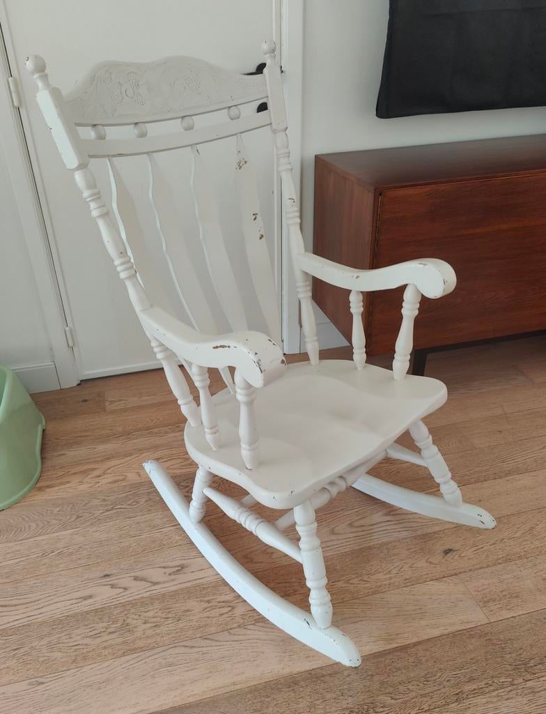 Houten schommelstoel, Ophalen, Hout