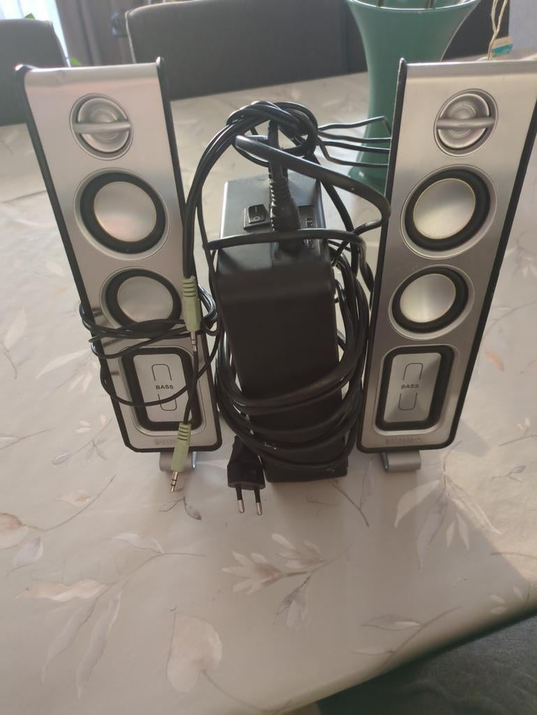 Luidsprekers voor de pc, laptop.In Heppen ophalen, Computers en Software, Pc speakers, Ophalen