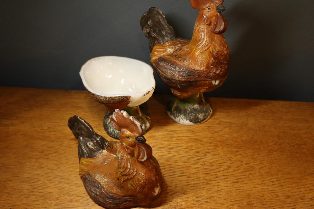 Paire de pots coq vintage en verre opaque, Maison & Meubles, Cuisine | Vaisselle, Enlèvement ou Envoi, Poterie rustique, Verre