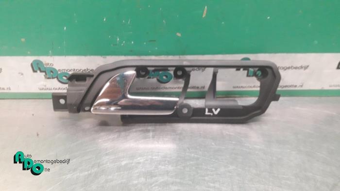 Portiergreep 2Deurs links van een Volkswagen Polo (Polo 01-), Auto-onderdelen, Carrosserie, Gebruikt, -, Volkswagen, -