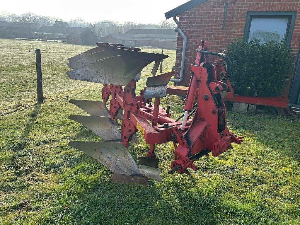 Ploeg 3 schaar Hydraulische wenteling, Zakelijke goederen, Landbouw | Werktuigen, Ophalen of Verzenden, Akkerbouw, Transport