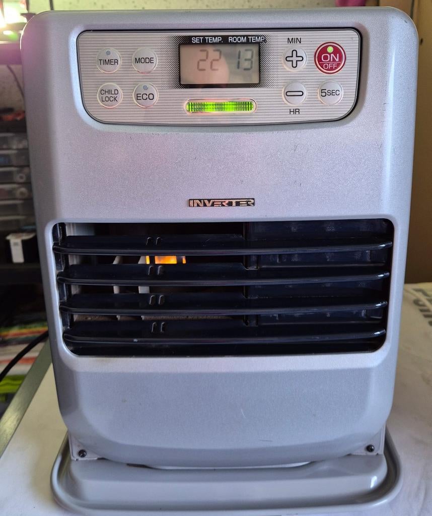 Laserkachel  / Petroleumkachel  / Nieuwstaat, Huis en Inrichting, Overige brandstoffen, Petroleumkachel, Ophalen of Verzenden