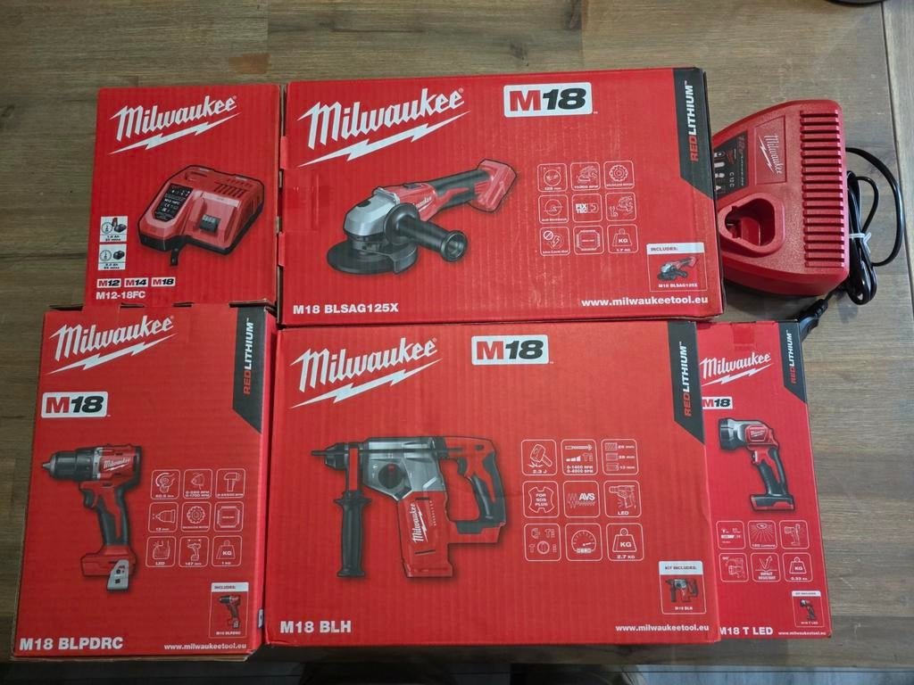Milwaukee M18 RED LITHIUM™ verzegeld 2025, Enlèvement ou Envoi