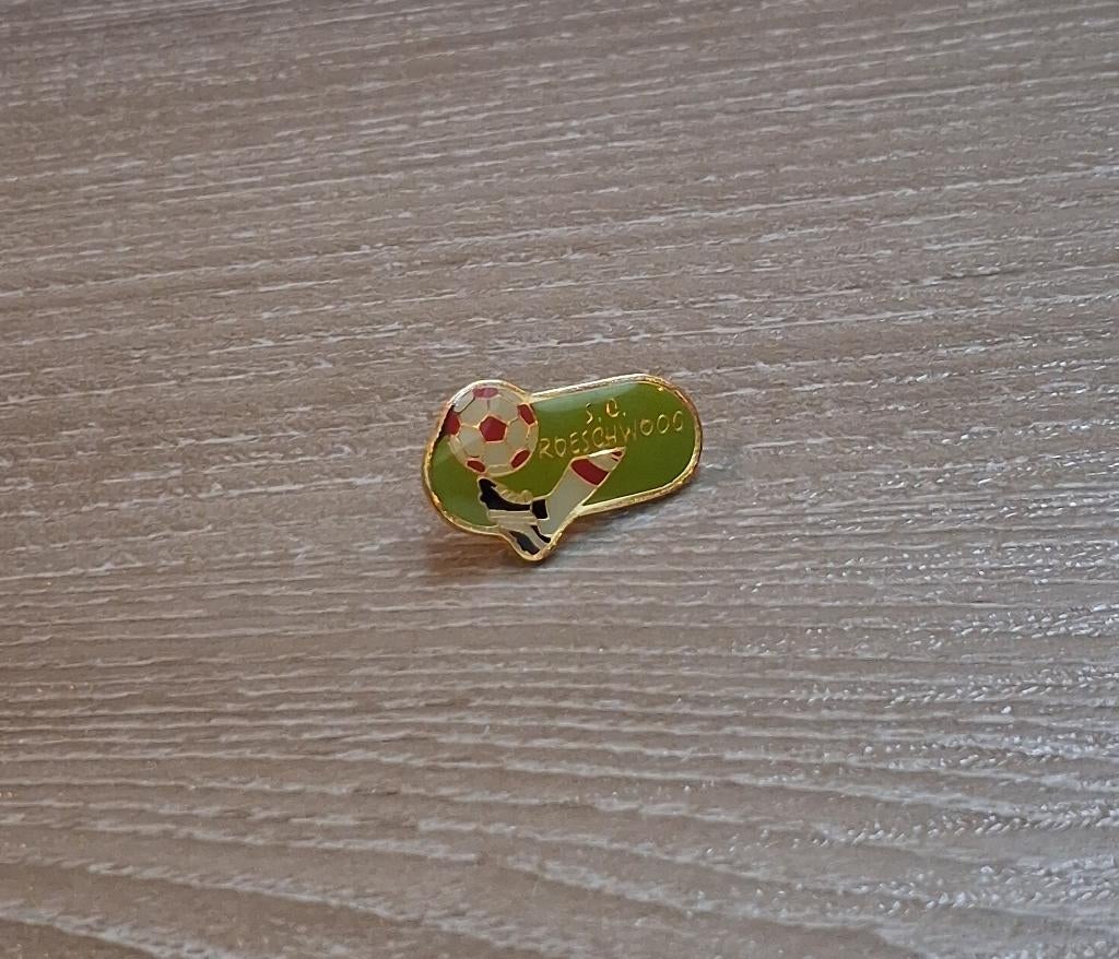 PIN - S.C. ROESCHWOOG - VOETBAL - FOOTBALL, Collections, Envoi, Utilisé, Sport, Insigne ou Pin's