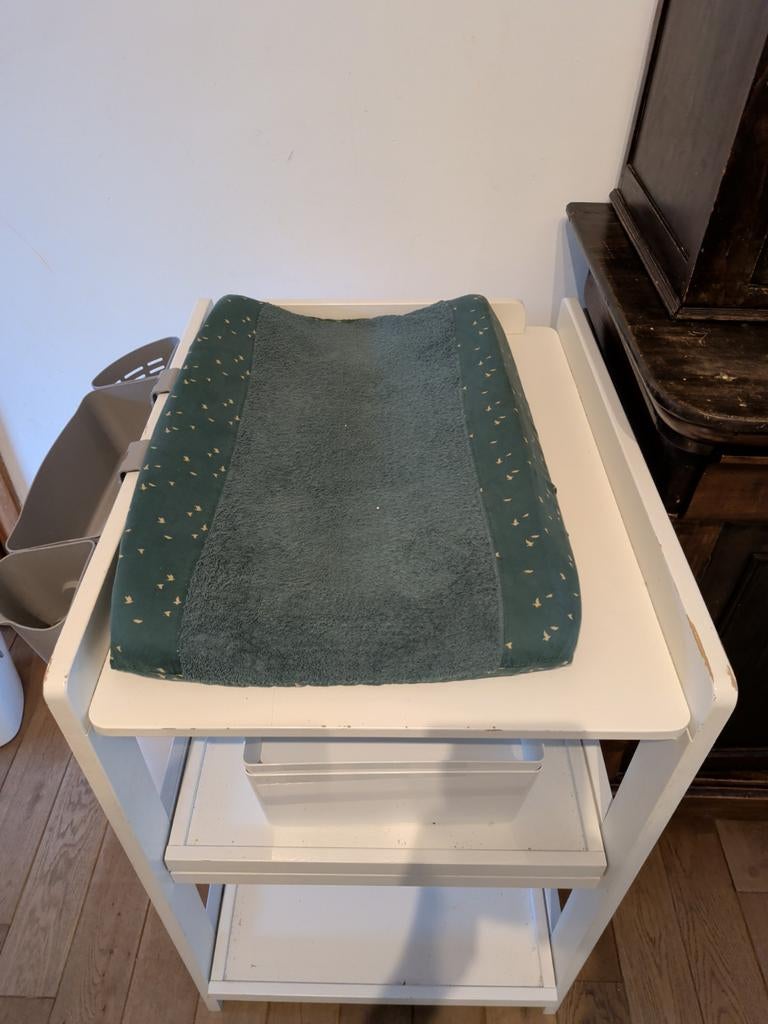 Gratis babyverzorgingstafel, 1 ou 2 tiroirs, Enlèvement, Utilisé