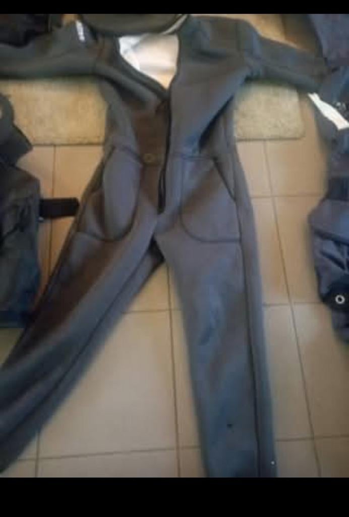 2ehands duik materiaal, Sports & Fitness, Sports & Fitness Autre, Enlèvement