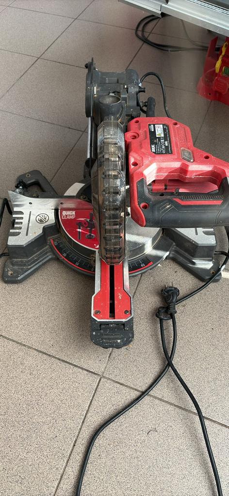 Afkort-/verstek zaagmachine, Ophalen, Zo goed als nieuw