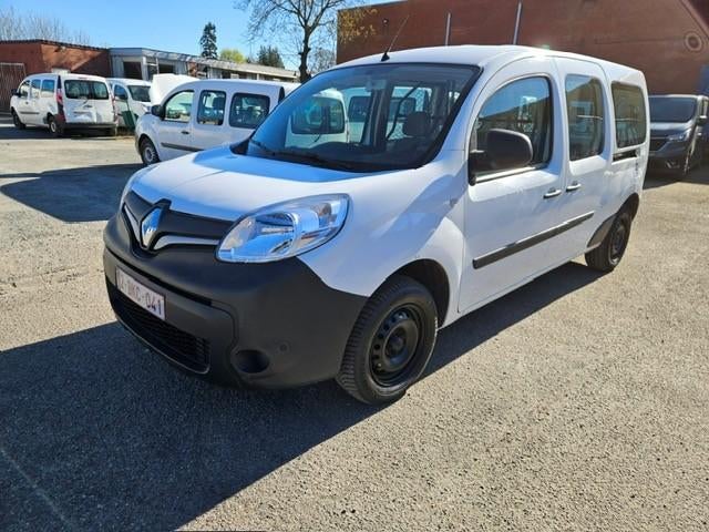 Renault Kangoo Maxi_12/2021_6100€netto, Voorwielaandrijving, Euro 6, 4 cilinders, Wit