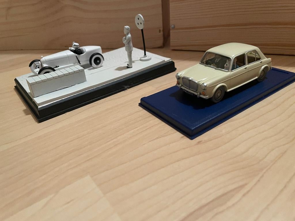 figurine auto tintin, Collections, Enlèvement ou Envoi, Tintin, Comme neuf, Statue ou Figurine