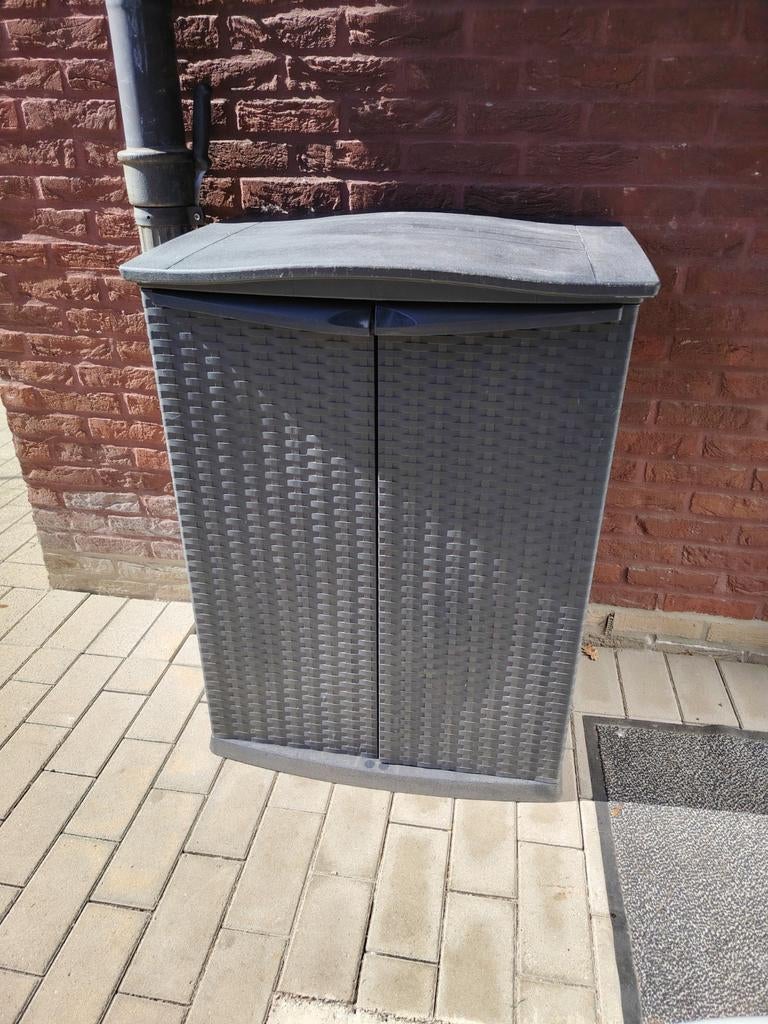 Kunststof opbergkast, Ophalen, Kunststof