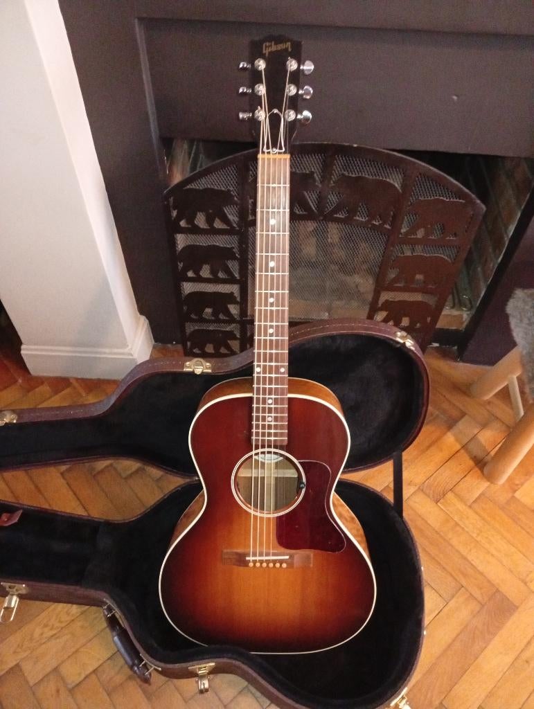 Gibson L00 studio walnut, Enlèvement ou Envoi, Comme neuf, Guitare Western ou Guitare Folk, Avec valise