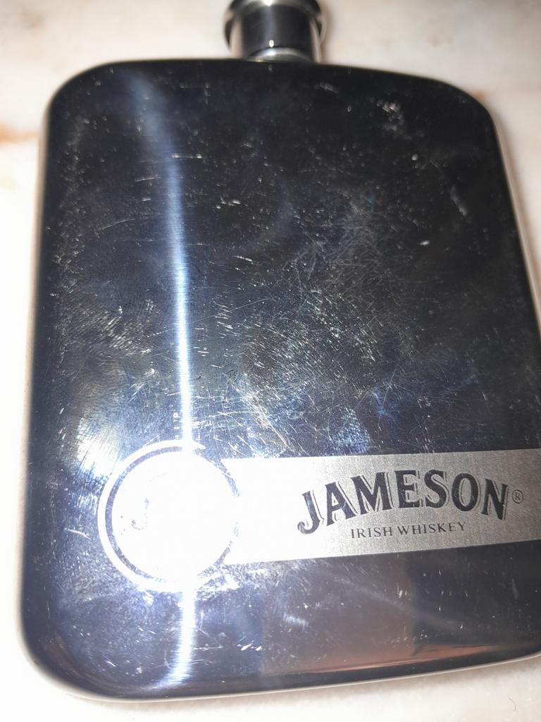 Flasque whisky jameson vintage, Enlèvement