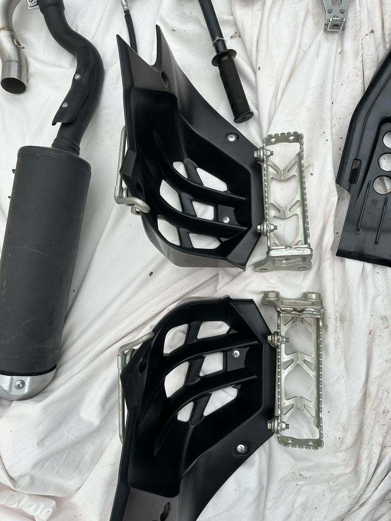 Yamaha yfz 450 onderdelen, Ophalen