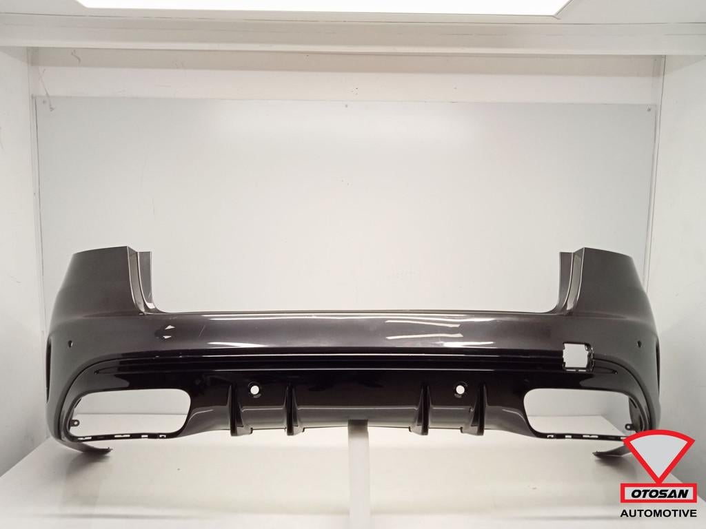 Mercedes C-klasse W205 Facelift C63 AMG achterbumper origine, Gebruikt, Mercedes-Benz AG, Mercedes-Benz, Mercedesstrasse 120
70372  Stuttgart, DE