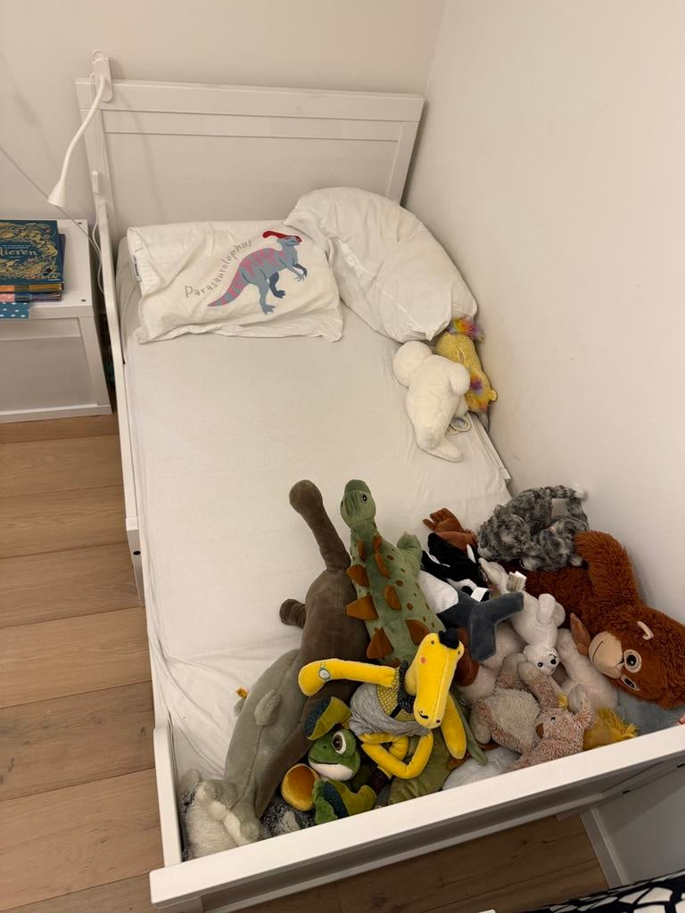 Meegroeibed ‘sundvik’ +matras zeer goede staat, Kinderen en Baby's, Ophalen, Zo goed als nieuw