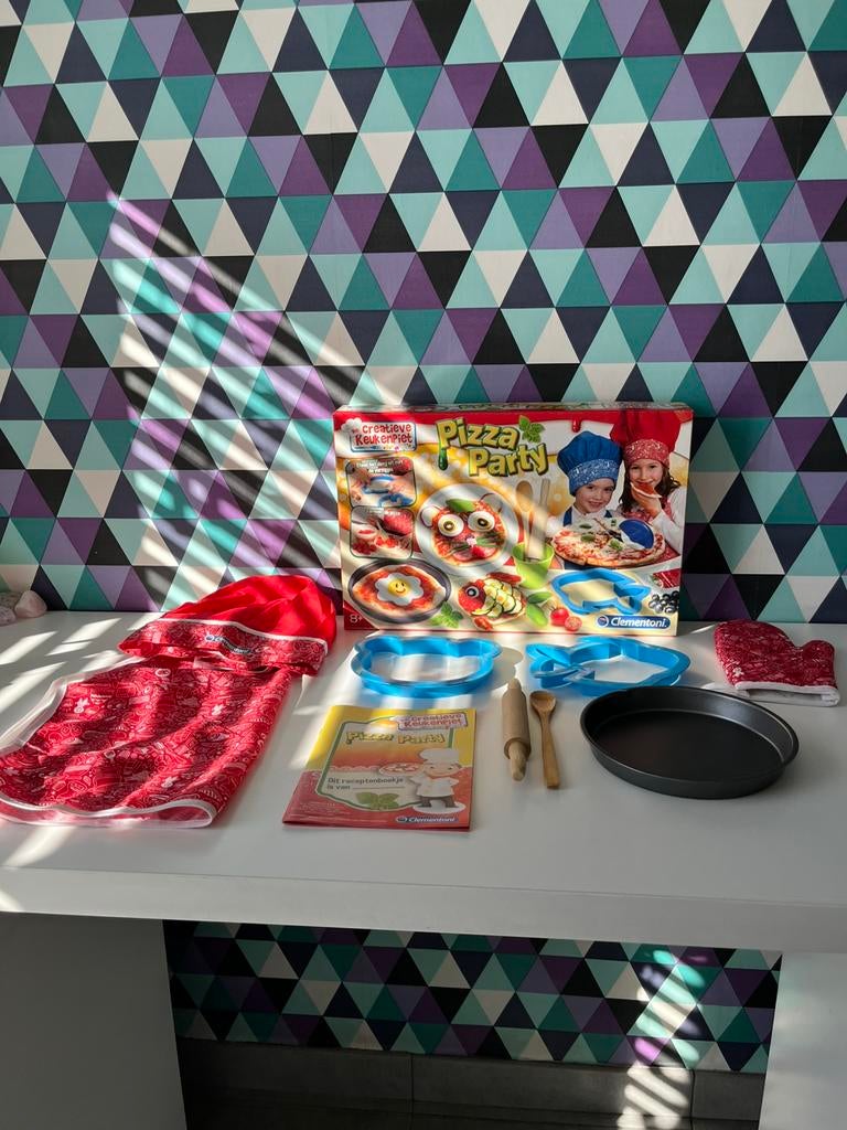 Soirée pizza Clementoni, Enfants & Bébés, Jouets | Éducatifs & Créatifs, Comme neuf, Enlèvement