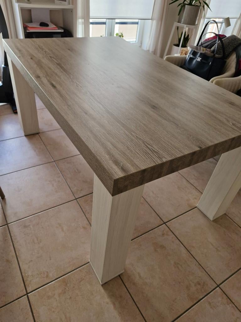 Tafel,  dressoir,  vitrinekast, Ophalen