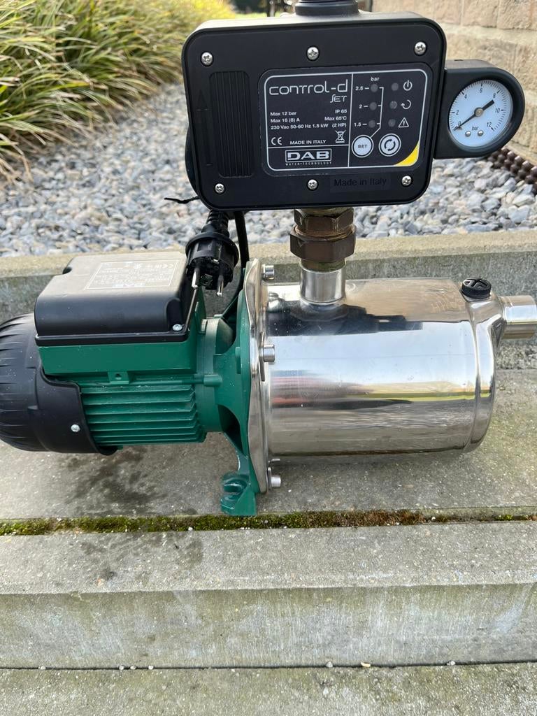 Groupe Hydrophore DAB, Jardin & Terrasse, Pompes à eau, Enlèvement, Comme neuf