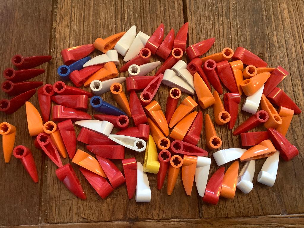 Lego Bionicle 1 x 3 Tooth 87 stuks / 547-7, Enlèvement ou Envoi, Comme neuf, Briques en vrac, Lego