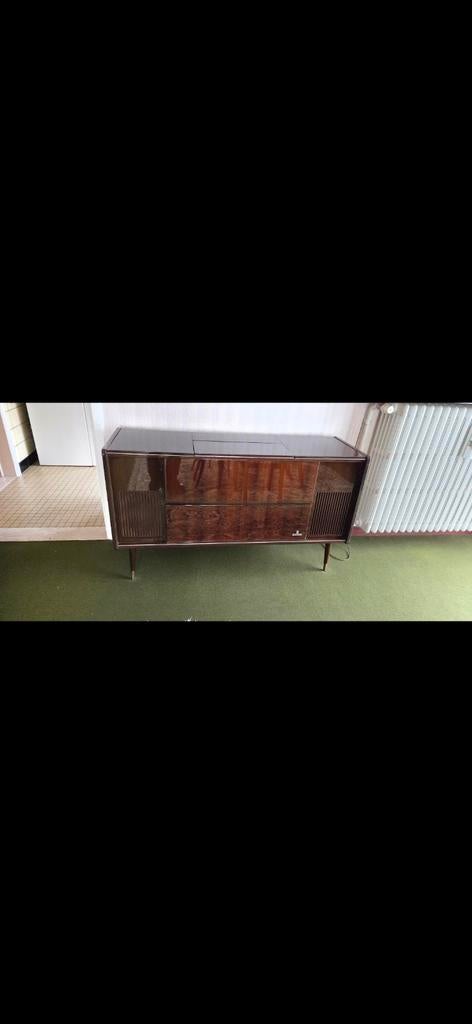 Grundig KS 550 als decoratie, Enlèvement