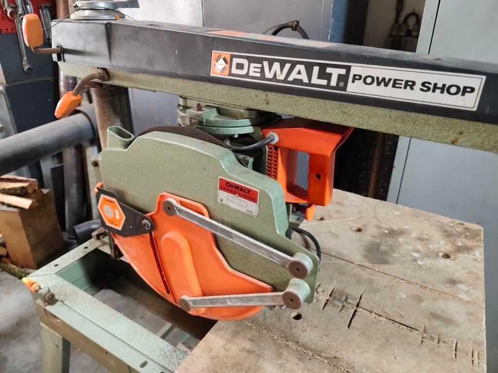 DeWalt radiaalzaag goede staat., Doe-het-zelf en Bouw, Ophalen, Afkortzaag