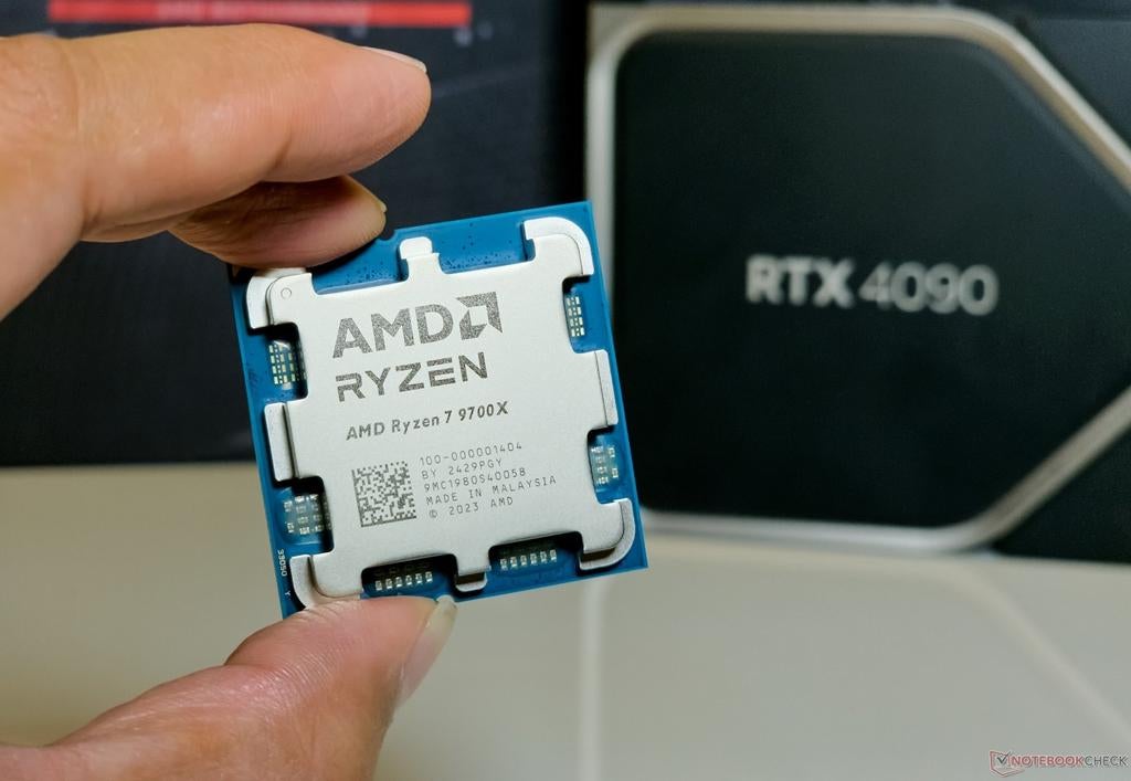 AMD RYZEN 7 9700X !, Informatique & Logiciels, Disques durs, Enlèvement