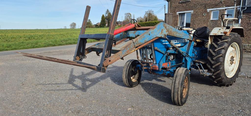 Tracteur Ford 4600 – Chargeur frontal – État impeccable, Enlèvement, Autre, Agricole