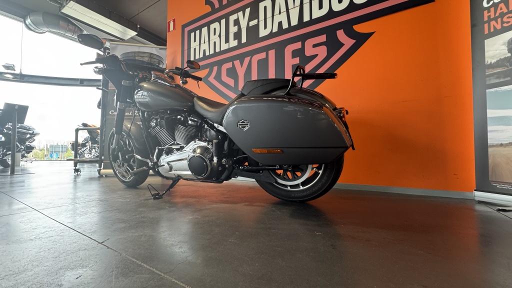 Harley-Davidson Chopper SPORTGLIDE (bj 2022), Motoren, Motoren | Harley-Davidson, 1753 cc, Overig, ABS
