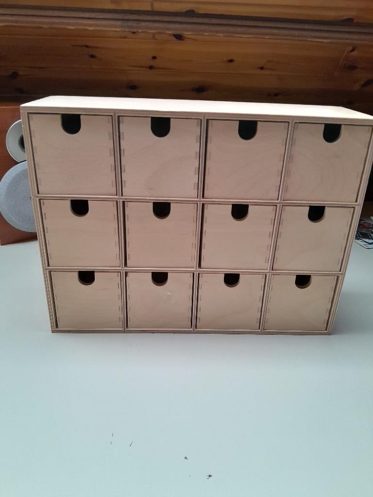 bureau opbergkastje, Ophalen, IKEA