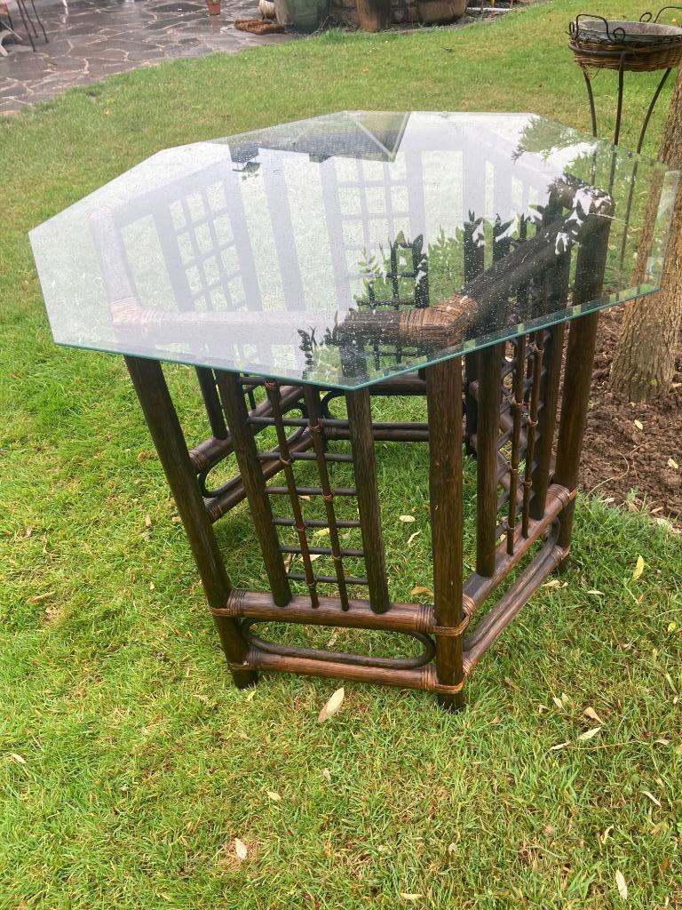 TABLE ROTIN  BAMBOU FONCEE  COMPLETE, Antiquités & Art, Enlèvement