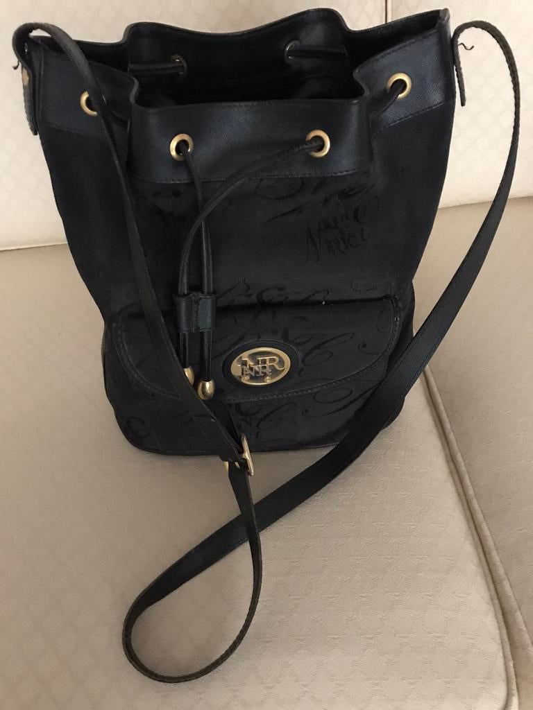 NINA RICCI TAS NOOIT GEBRUIKT NIEUW, Handtassen en Accessoires, Zo goed als nieuw