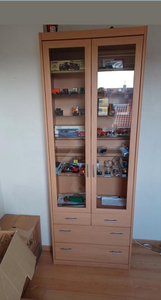 Vitrinekast met 5 lades, Hoogte 1m95 x Br 72cm x Diepte 35cm, Ophalen