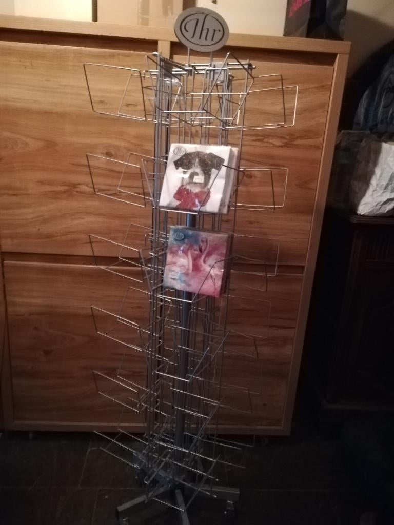 Présentoir tourniquet pour cartes, flyers, serviettes, Enlèvement