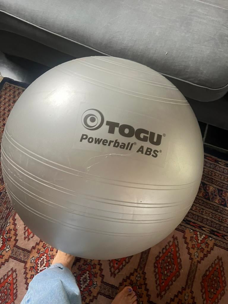 Zwangerschapsbal, zitbal of bodyball fitness 65cm TOGU, Ophalen of Verzenden, Gebruikt