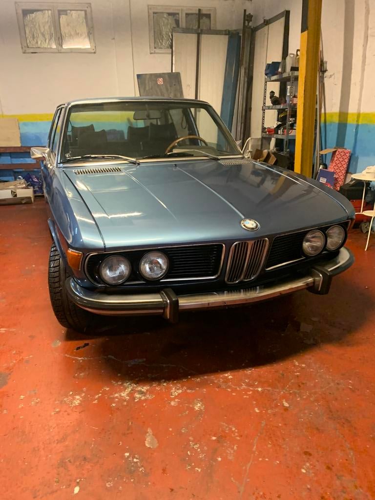 Bmw e3 oldtimer 1971 3.0 si, Autos, BMW, Cuir, Autres modèles, Achat, 4 portes
