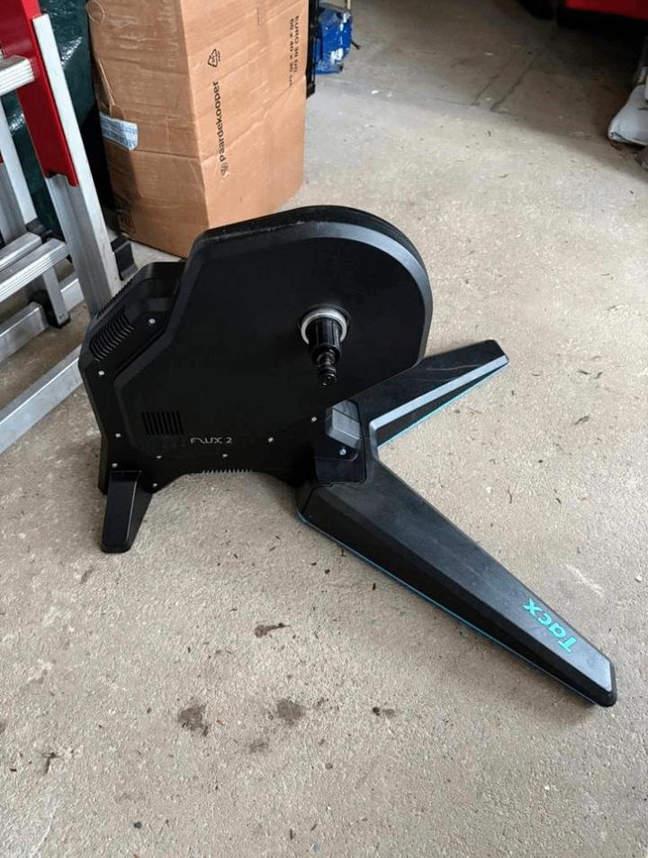 Tacx Flux 2 Smart Trainer T2980 – Nieuwstaat, Sport en Fitness, Wielrennen, Ophalen of Verzenden, Zo goed als nieuw, Overige typen