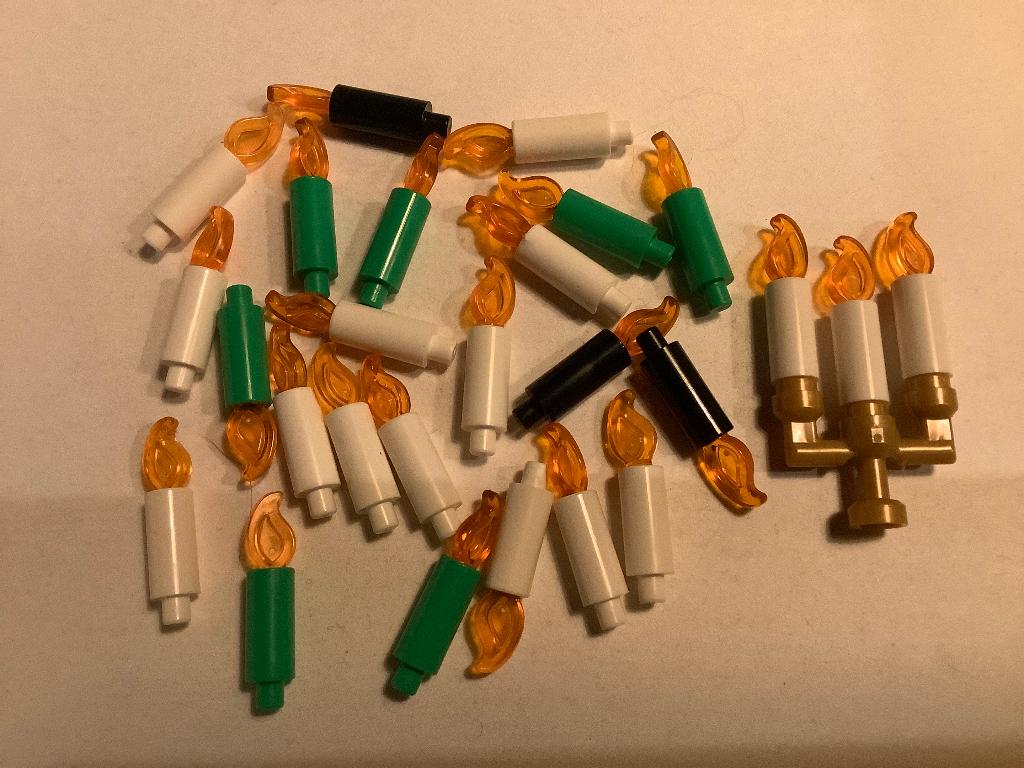 Lego kaarsen + kandelaar / 194-A1, Ophalen of Verzenden, Zo goed als nieuw, Losse stenen, Lego
