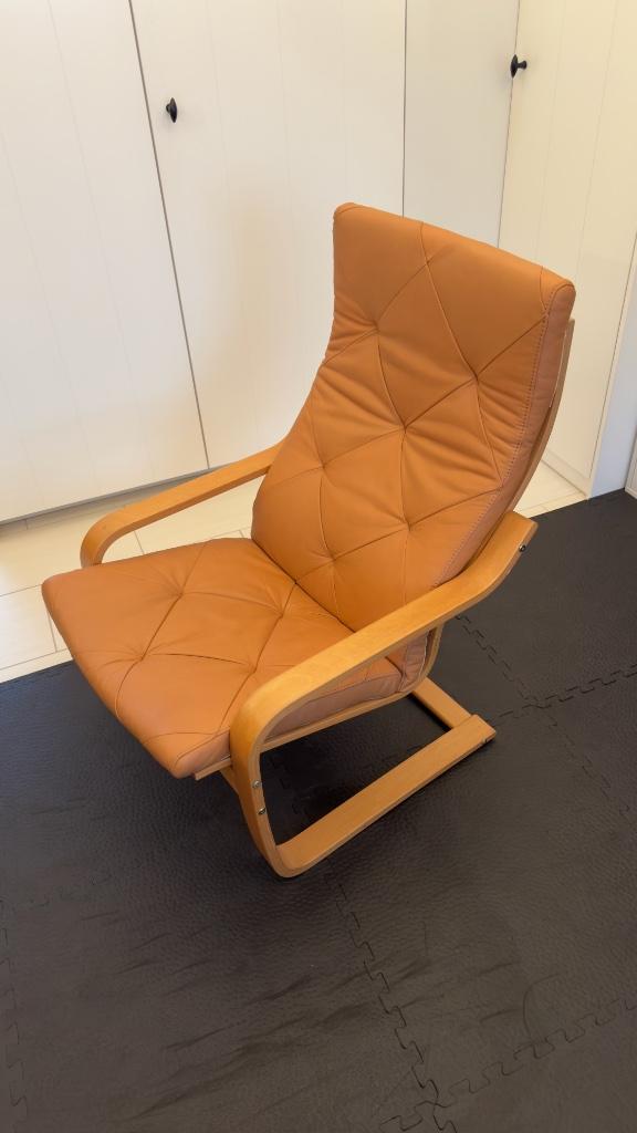 Ikea stoel met imitatieleder kussen, Huis en Inrichting, Stoelen, Ophalen, Bruin, Zo goed als nieuw, Eén