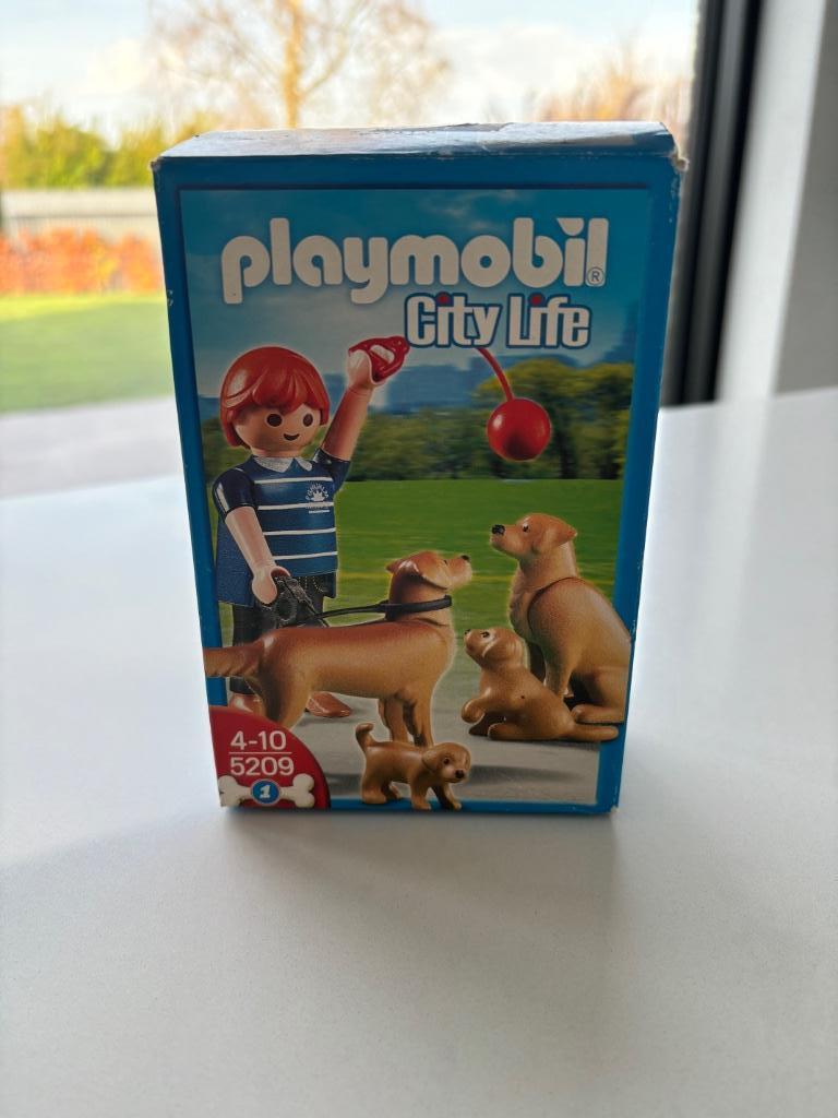 Playmobil City Life (5209) Famille Golden Retriever, Enlèvement, Comme neuf, Ensemble complet