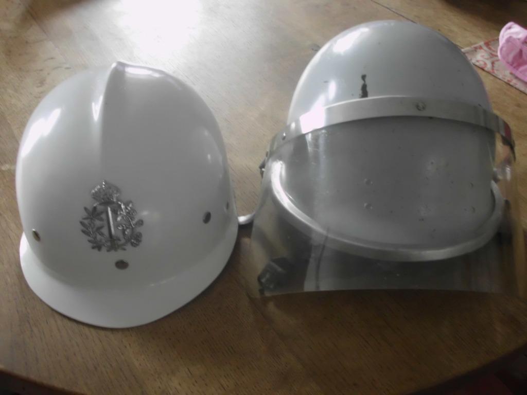 casque anti émeute, Antiquités & Art, Enlèvement