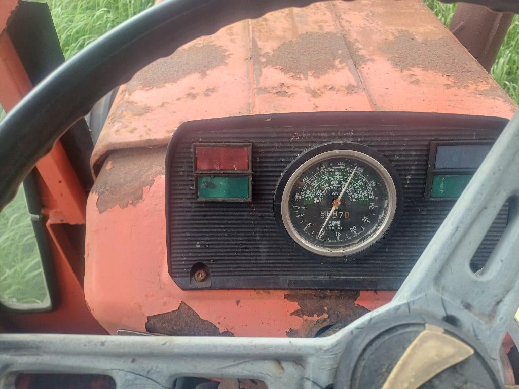 Same traktor, Articles professionnels, Agriculture | Tracteurs, Enlèvement, Utilisé, Jusqu'à 80 ch, Same