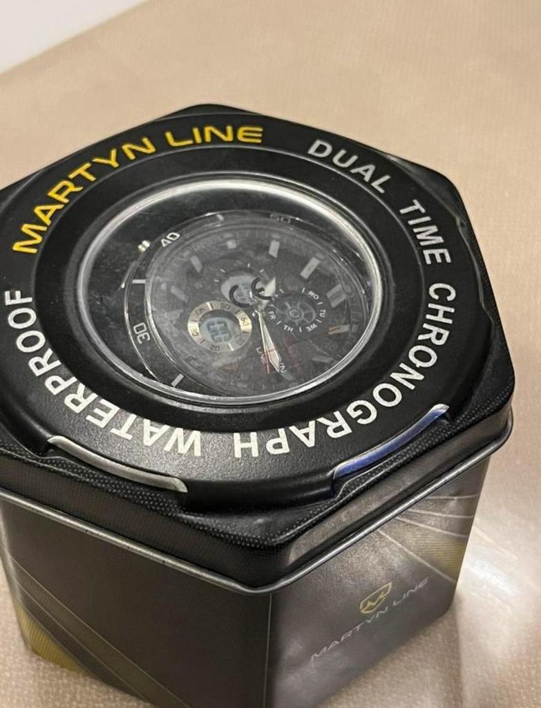 Montre de luxe Martyn pour homme (non utilisée), Bijoux, Sacs & Beauté, Montres | Hommes, Enlèvement, Comme neuf