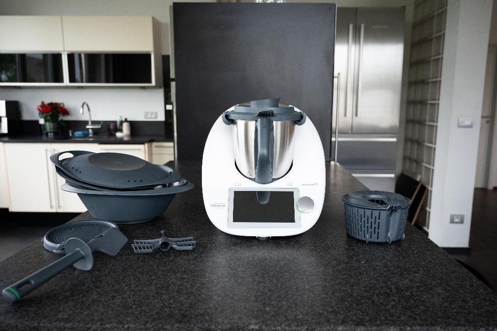 Thermomix TM6 in perfecte staat, Ophalen, 3 snelheden of meer, Zo goed als nieuw, 2 tot 3 liter